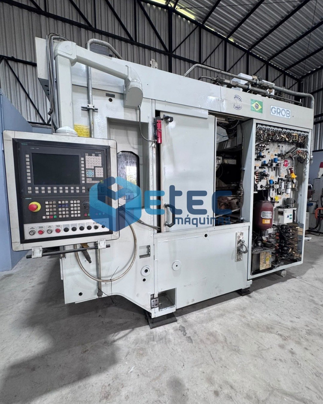 Centro de Usinagem Horizontal GROB G300