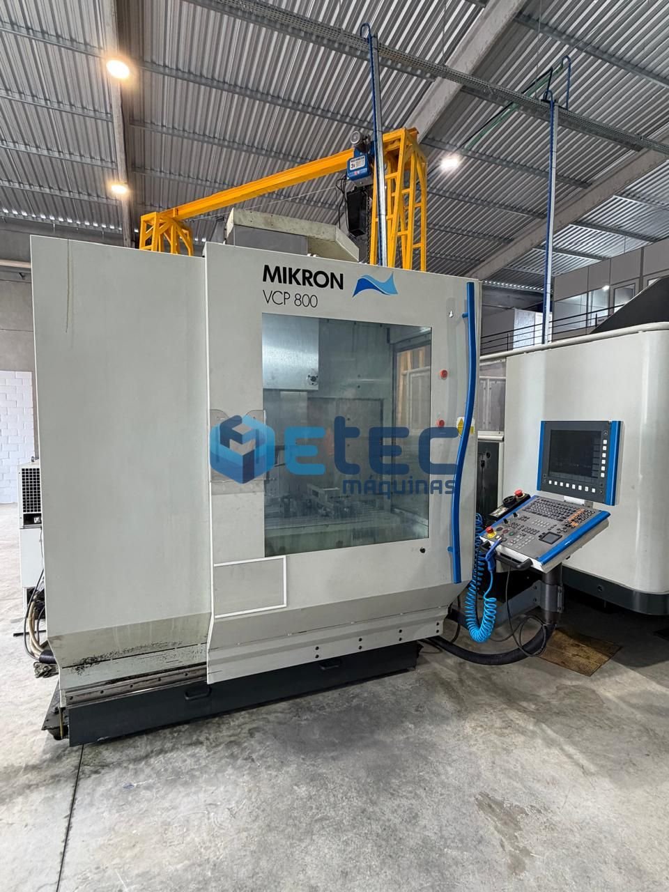 Centro de Usinagem Vertical  High Speed Micron VCP 800