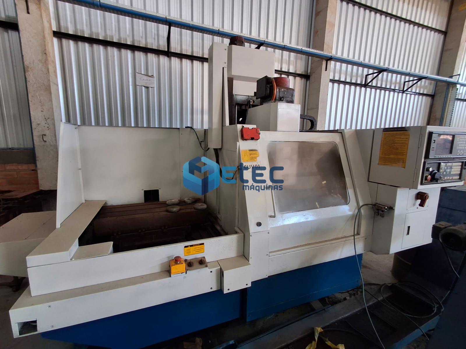 Centro de Usinagem Vertical Polaris U400 com Trocador de Pallet