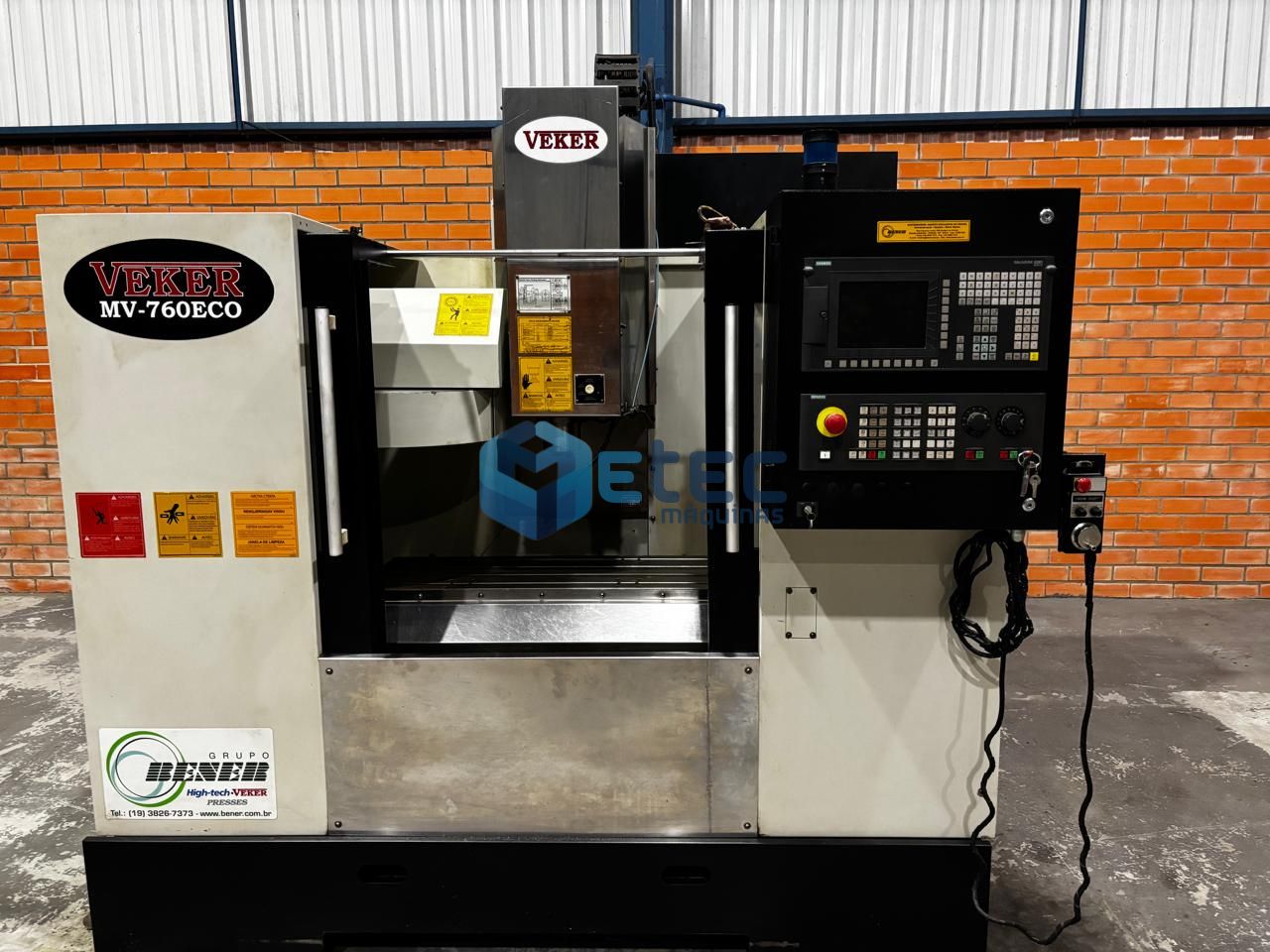 CENTRO DE USINAGEM VERTICAL VEKER MV-760 ECO
