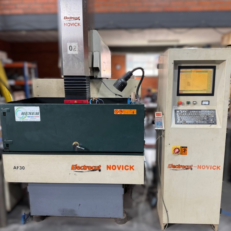 Eletroerosão Penetração Electrocut Novick AF30