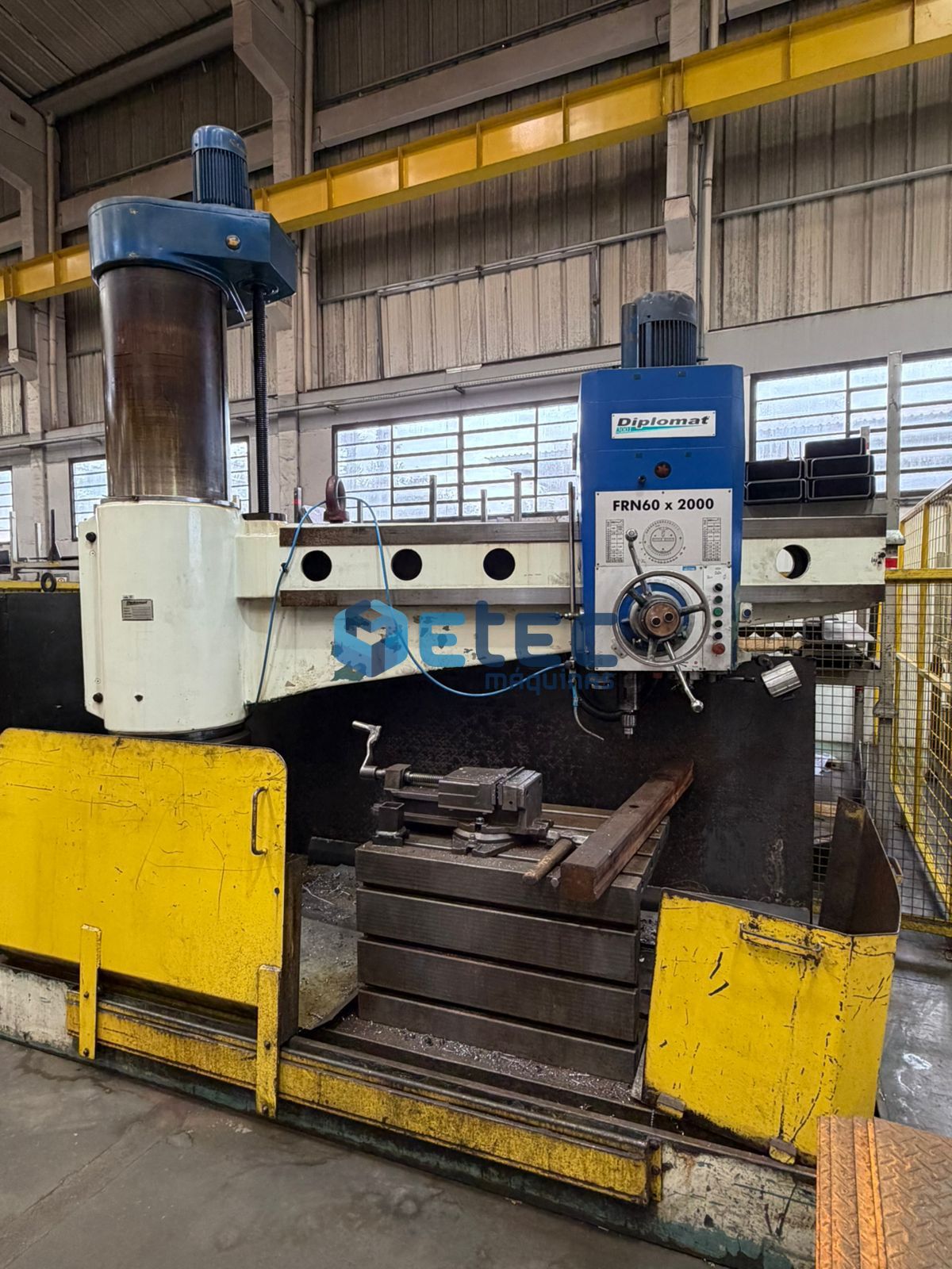 Furadeira Radial Diplomat FRN60 x 2000