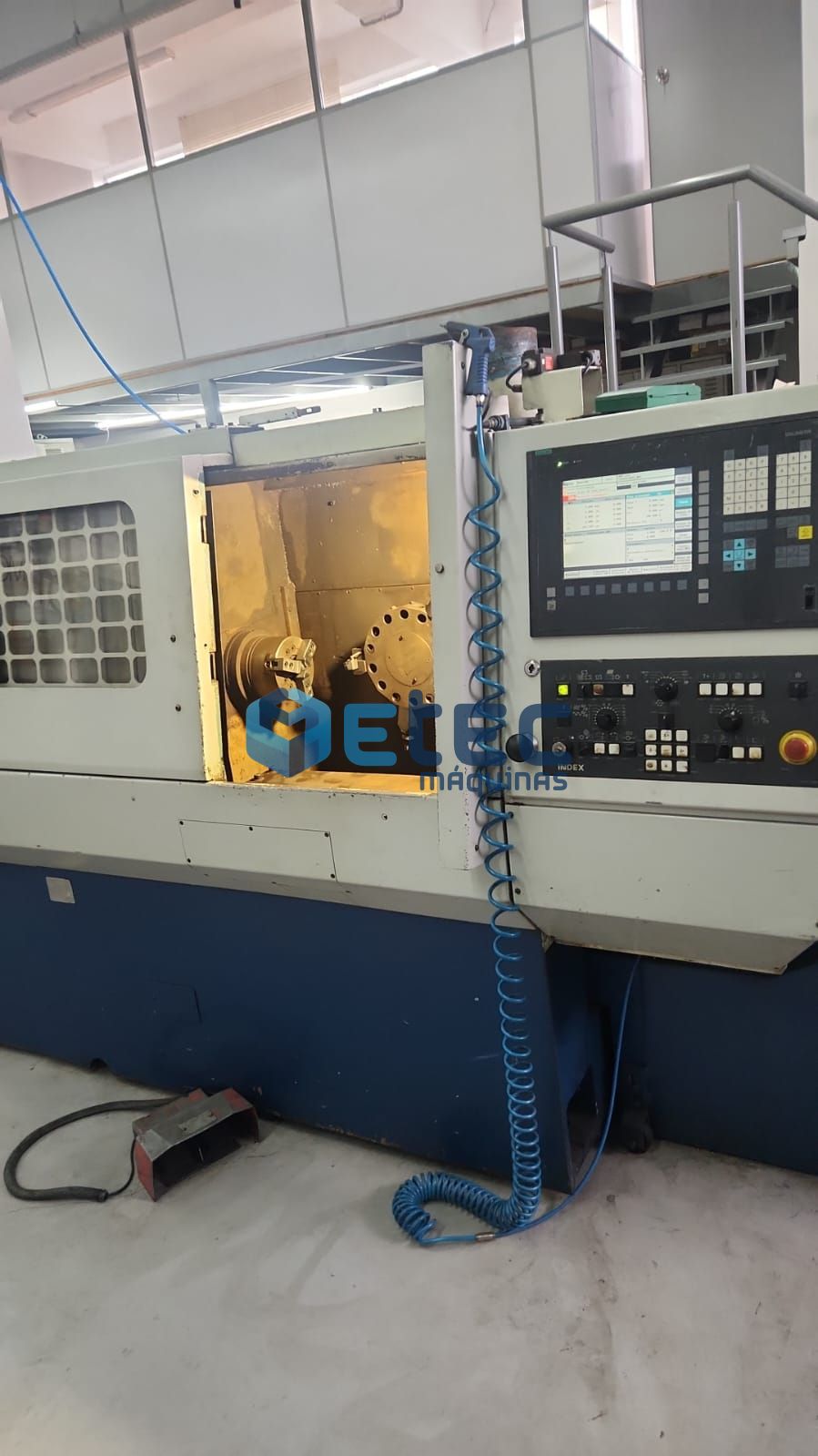 Torno CNC Index MC200
