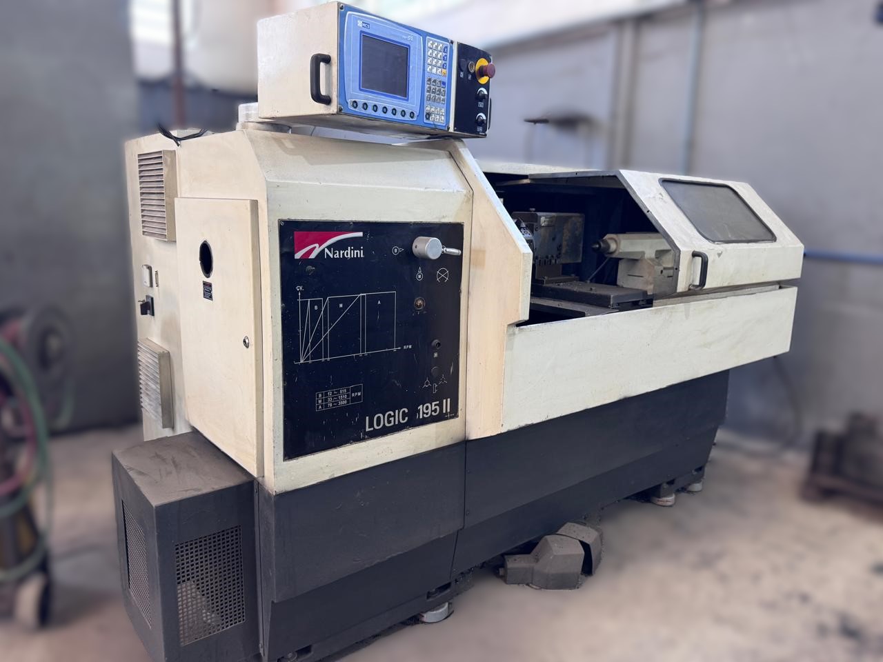 Torno CNC Nardini 195 II