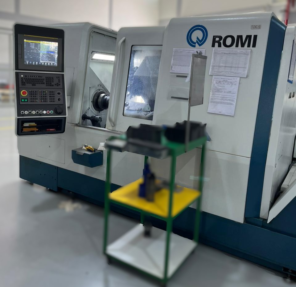 Torno CNC  - NOVA GERAÇÃO Romi GL250