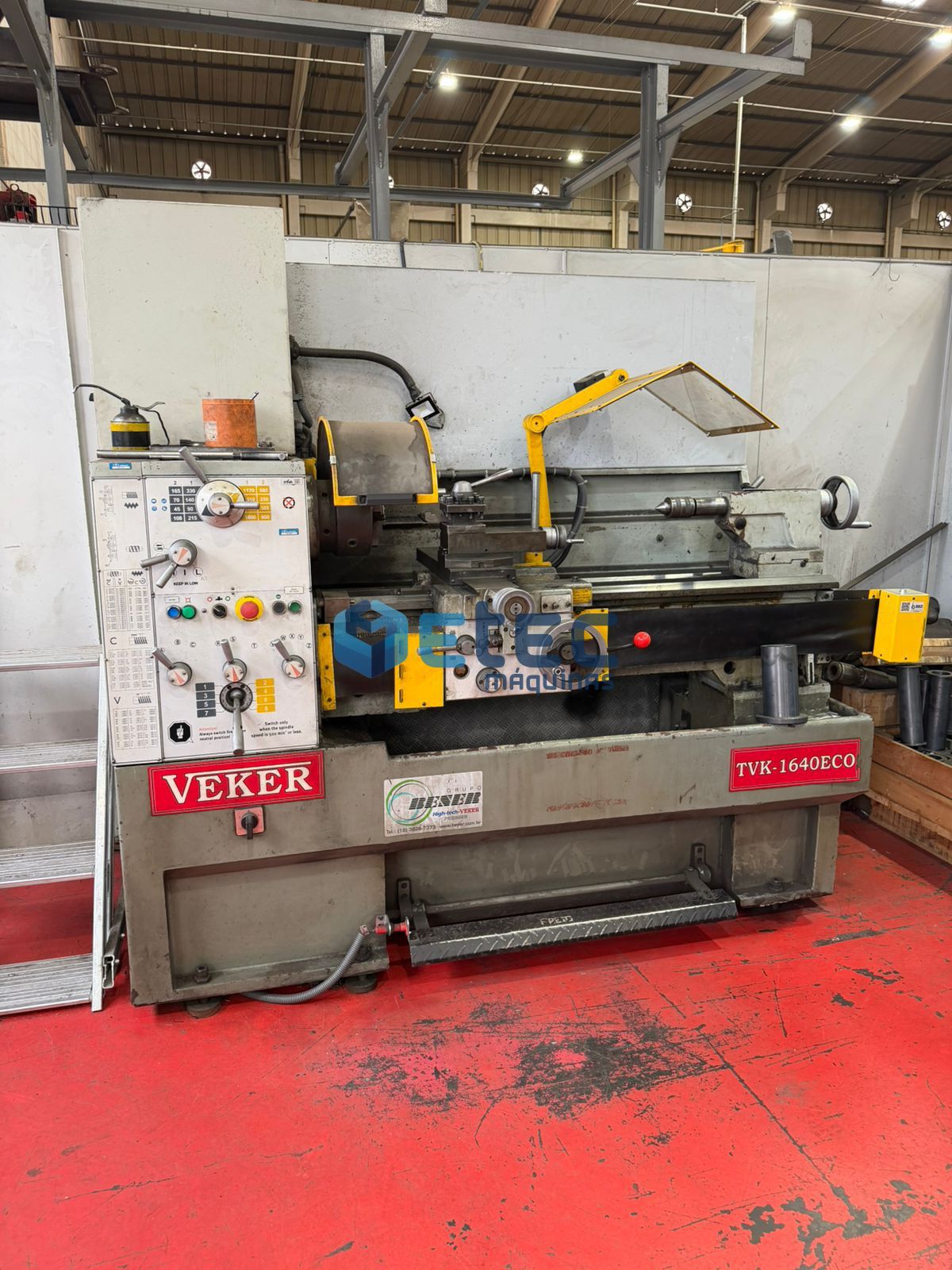 Torno Convencional Veker TVK-1640ECO